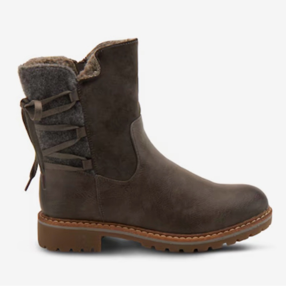 NIB - Women’s Gray boots - Patrizia by Spring Step boots Dawna